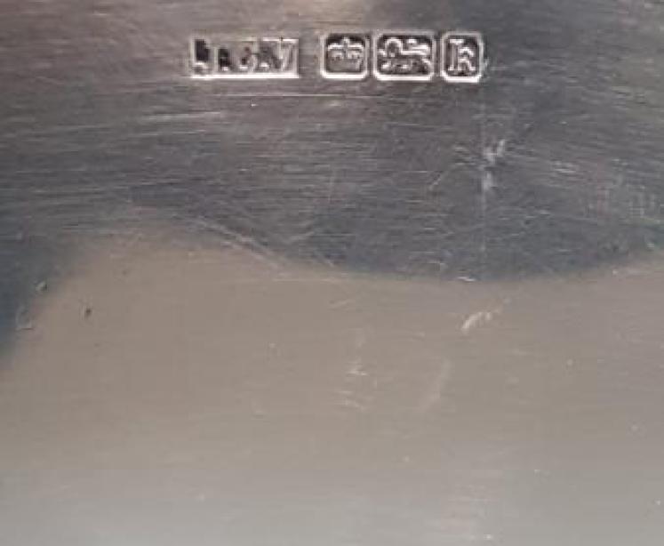 Edwardian Silver Kidney Shaped Hip Flask - Image 4