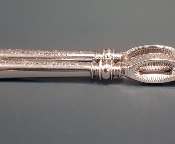 Victorian Cast Silver Nut Crackers - Image 3