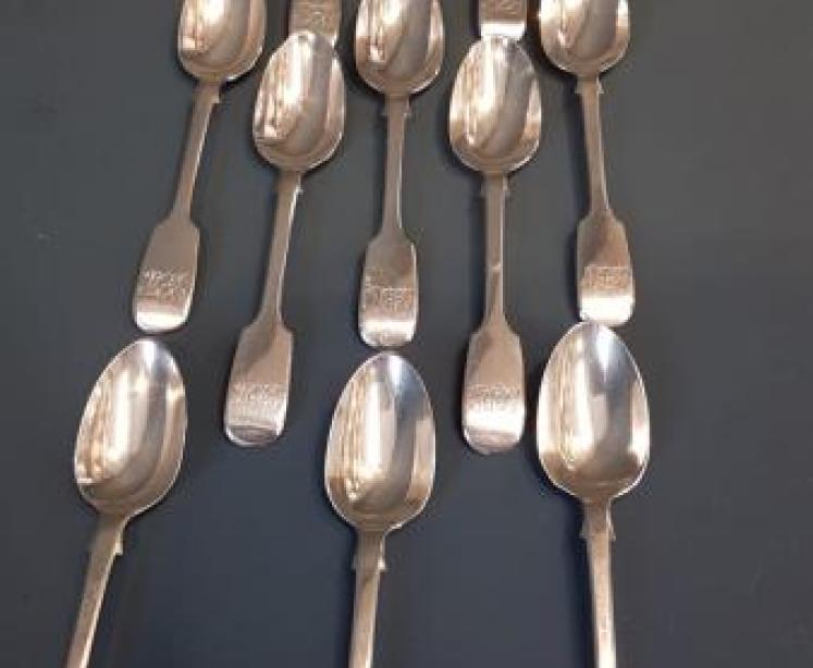 12 Early Victorian Silver Teaspoons - Image 1