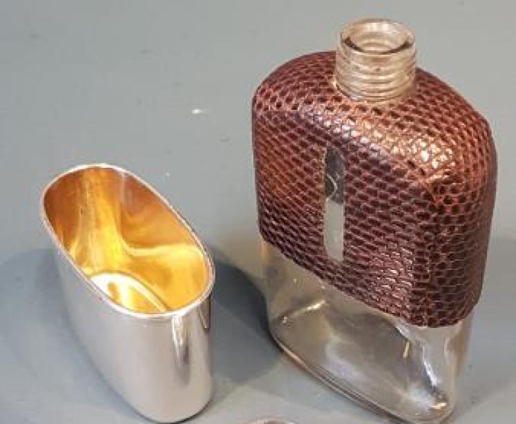 Victorian Silver and Lizard Skin Hip Flask - Image 3
