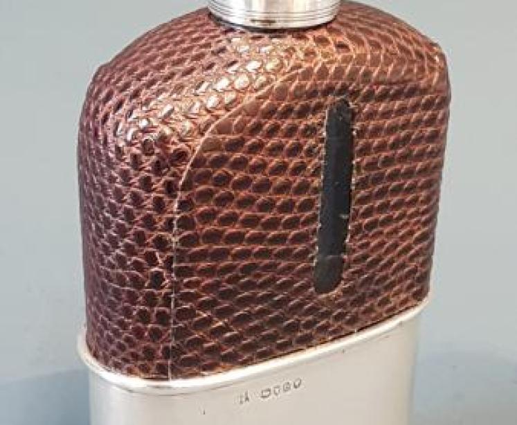 Victorian Silver and Lizard Skin Hip Flask - Image 6