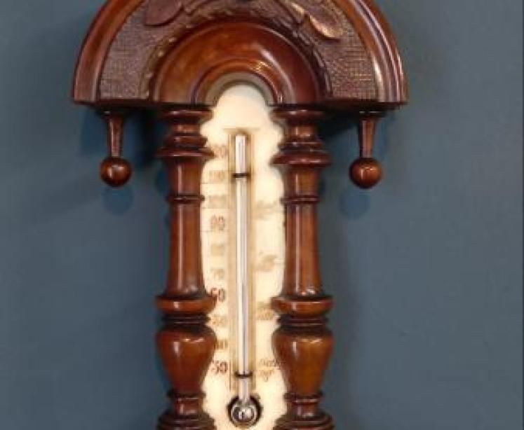 Small Victorian Walnut Pendant Banjo Barometer - Image 2