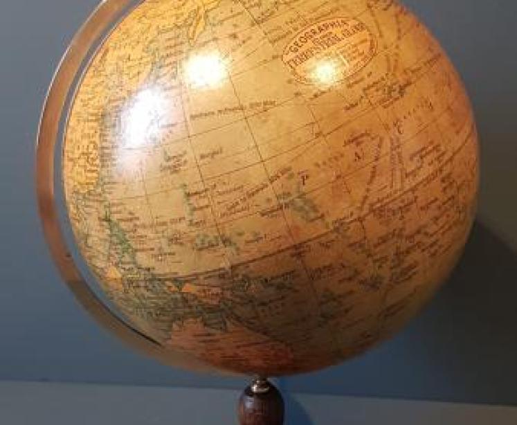 Immaculate 1930's Geographia 10" Globe - Image 1