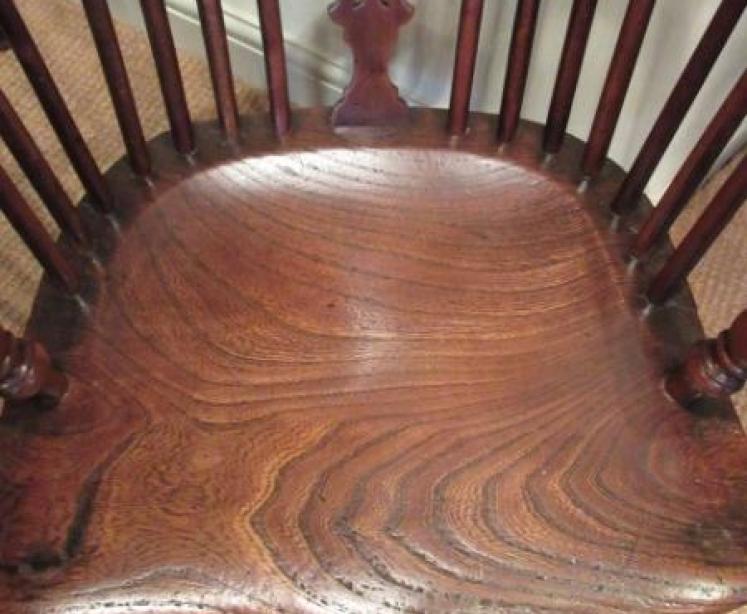 Set of Four Early 19th Century Yew Windsor Armchairs - Image 3