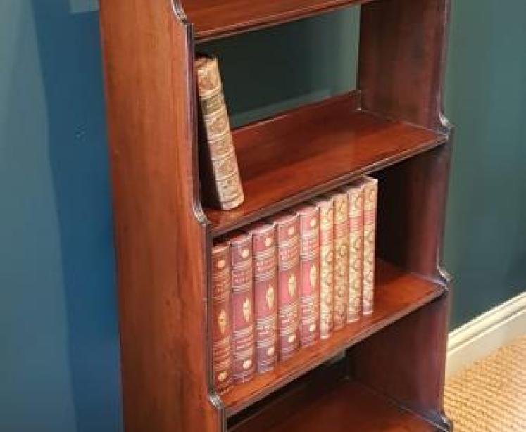 Regency Mahogany Waterfall Bookcase - Image 6