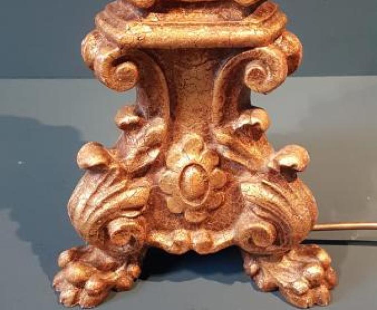 Pair of Large Edwardian Timber Gilt Table Lamps - Image 4