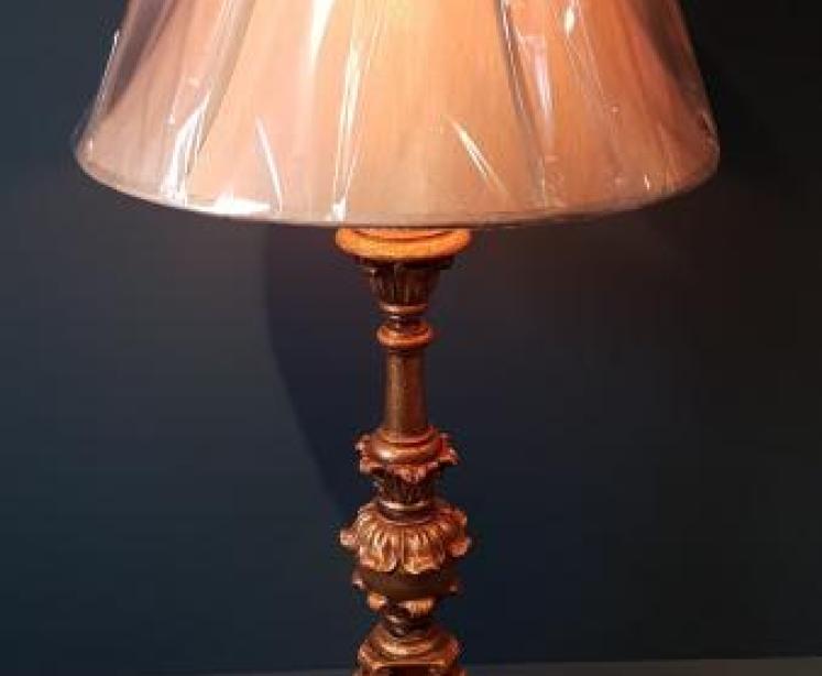 Pair of Large Edwardian Timber Gilt Table Lamps - Image 7