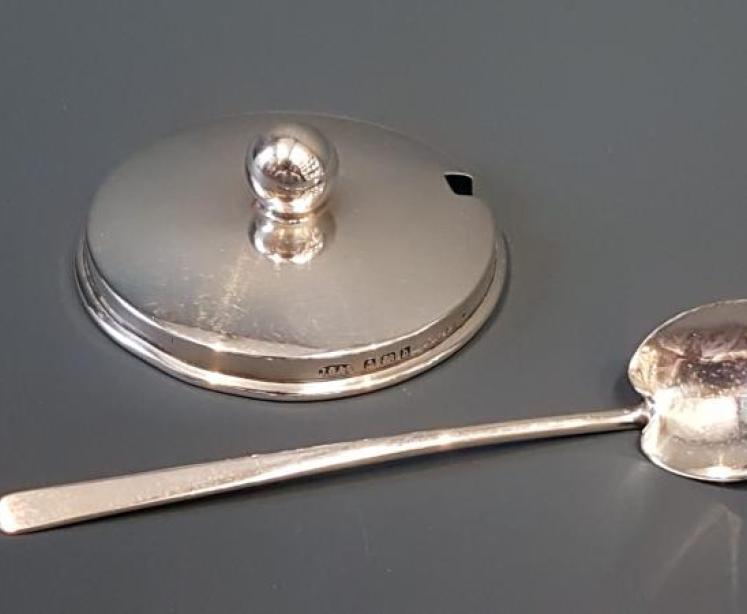 Edwardian Silver Topped Jam Pot and Matching Spoon - Image 5