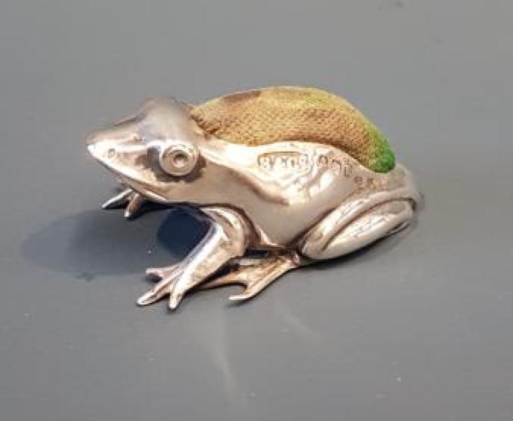 Silver Frog Pin Cushion - Image 1