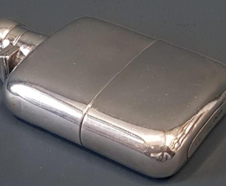 George V Silver Hip Flask - Image 2
