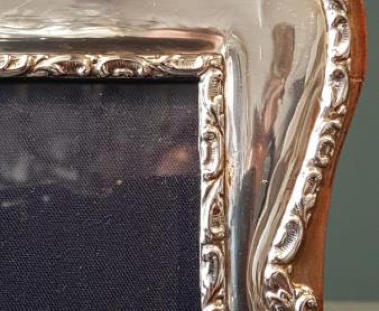 Large Chester Silver Photo Frame - Image 2