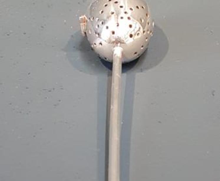 Edwardian Cast Silver Tea Infuser - Image 4