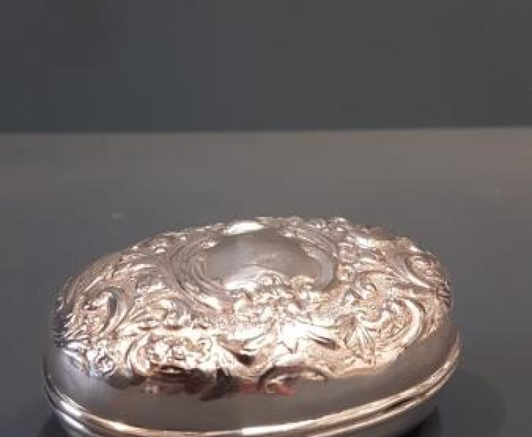 Victorian Silver Soap Box - Image 1