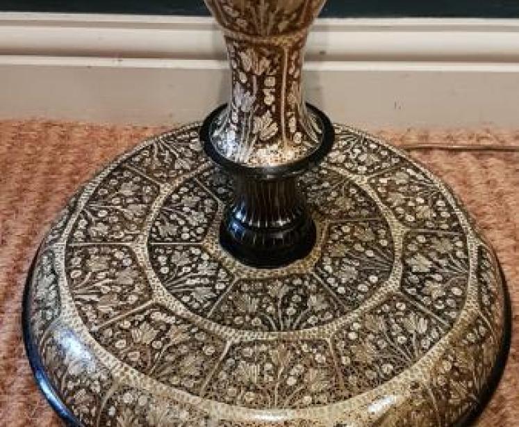 Superb Hand Painted Kashmiri Lamp Standard - Image 5
