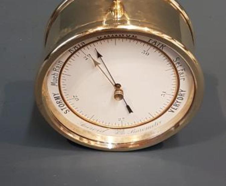 Victorian Desk Top Marine Barometer - Image 6