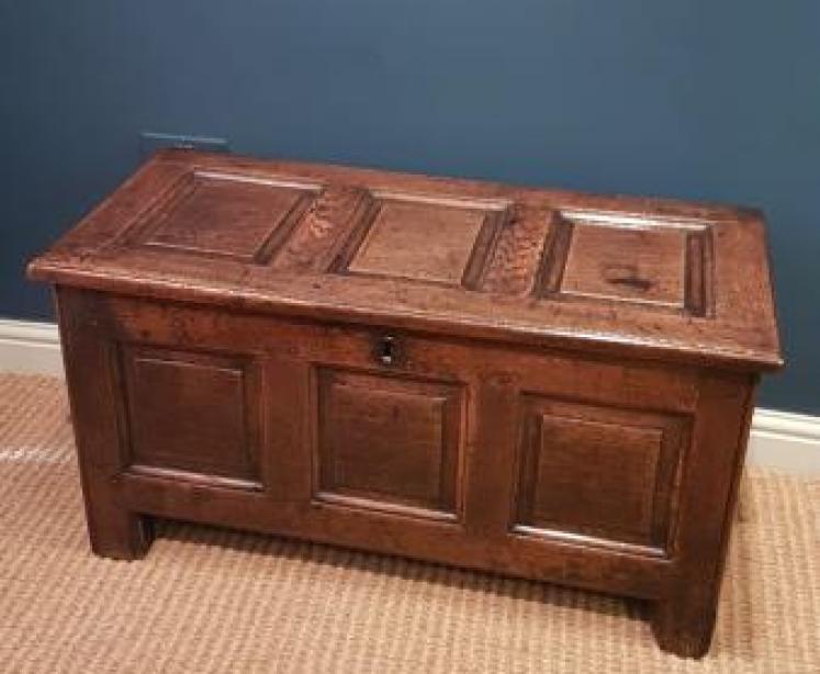 George I Oak Coffer  - Image 1