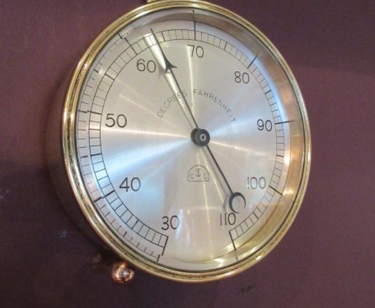 Top Quality Victorian Brass Desk Top Thermometer - Image 3