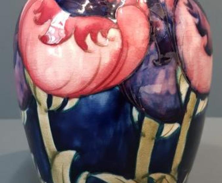 Moorcroft Big Poppy Vase - Image 2