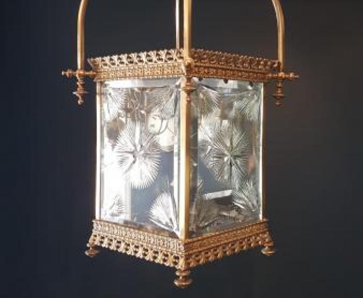 Victorian Hall Lantern with Original Cut Glass Panels - Image 7