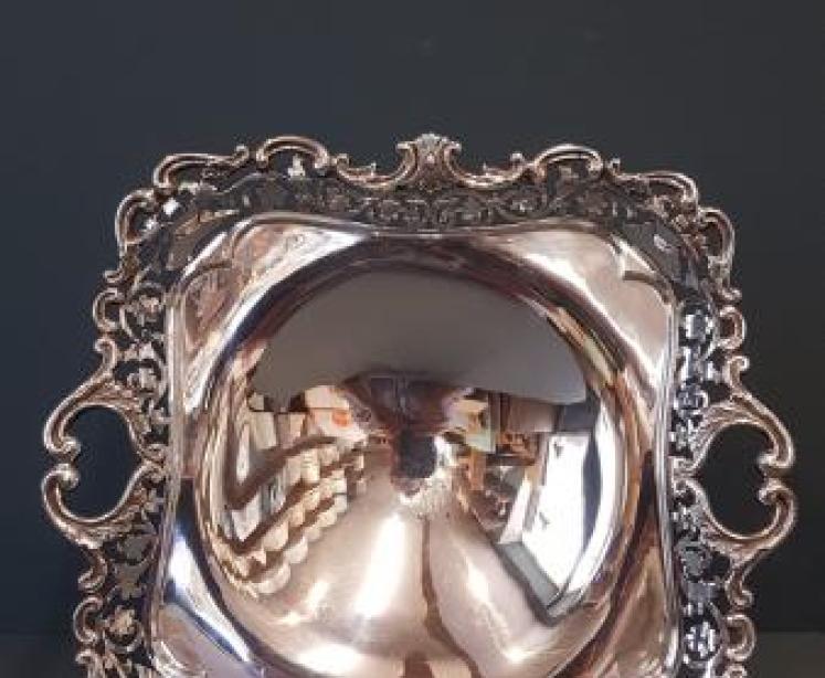 Large Fine Quality Mid Victorian Silver Dish - Image 7