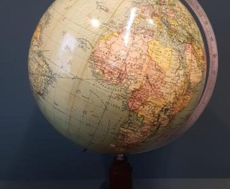 1930's 14" Papier Mache Globe - Image 1