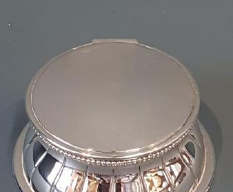 Outstanding Quality Victorian Cast Silver Capstans Ink Well - Image 2