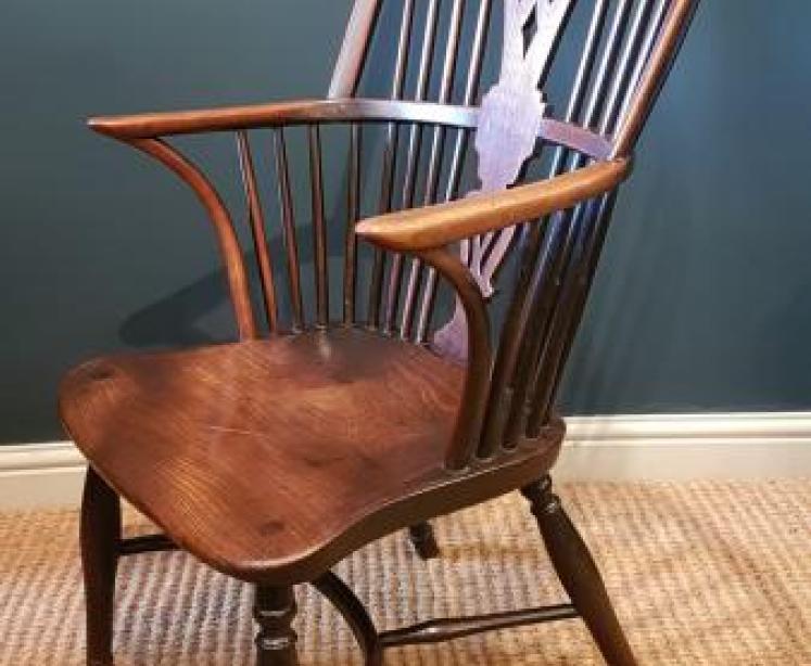 Superior Quality Yew Wood Windsor Chair  - Image 1