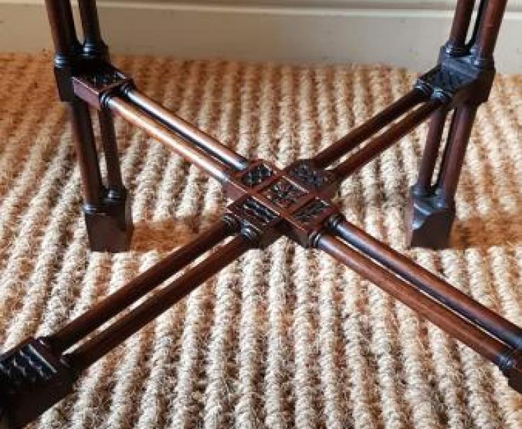 Fine Quality Victorian Mahogany Kettle Stand - Image 3