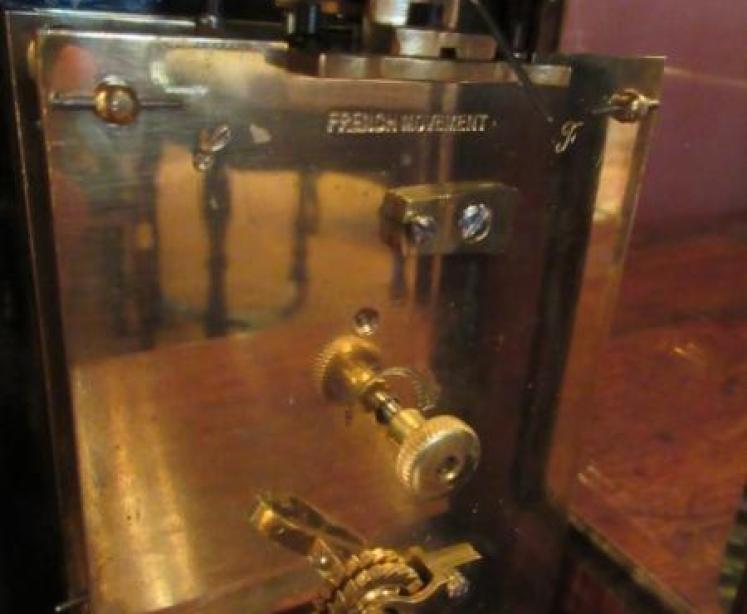 Fine 19th Century Mahogany & Brass Inlaid Library Clock - Image 4