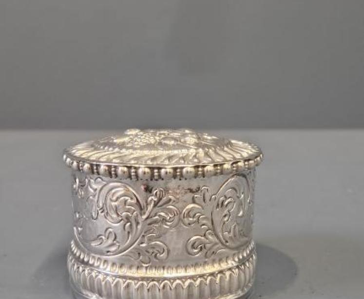 Victorian Silver Pot - Image 2
