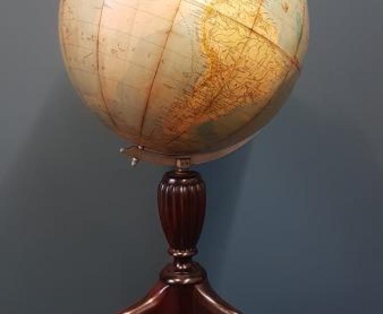 Philips Floor Standing Terrestrial Globe - Image 6