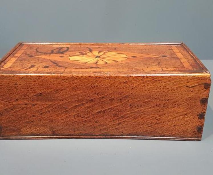 George III Inlaid Oak Candle Box - Image 2