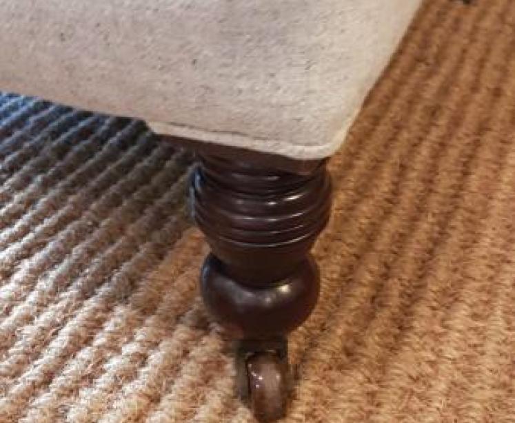 Superb Victorian Button Back Easy Chair - Image 4