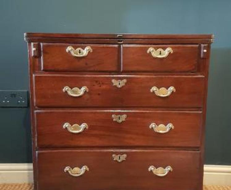 Small George II Red Walnut Bachelors Chest - Image 1