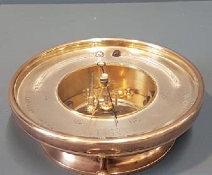Victorian Bronzed Cased Marine Barometer with Twin Crescent Thermometers - Image 5
