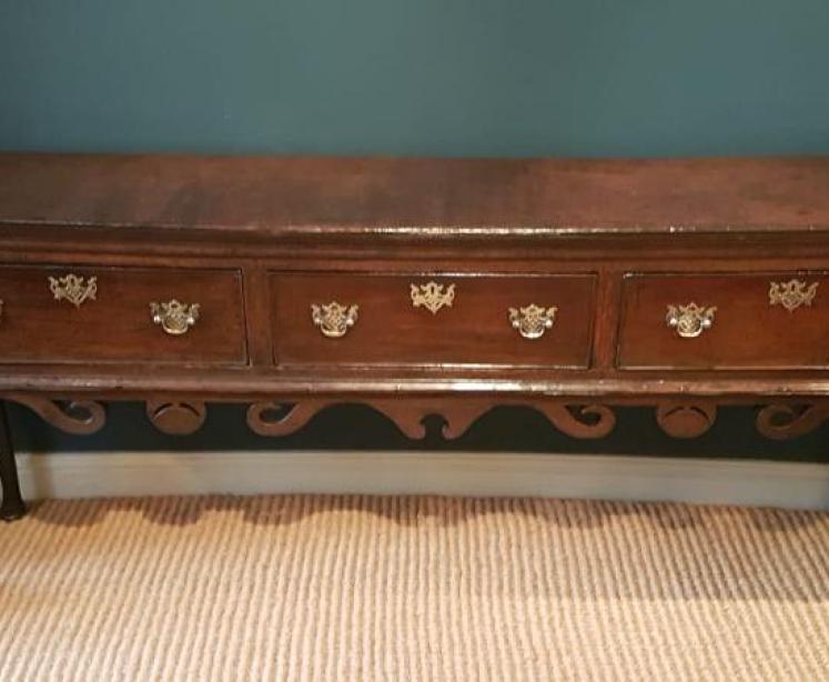 George II Oak Cabriole Leg Dresser  - Image 1