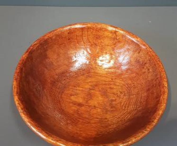1930`s Thompson`s of Kilburn Mouseman Bowl - Image 2