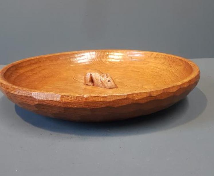 Large Thompson of Kilburn Mouseman Bowl - Image 2
