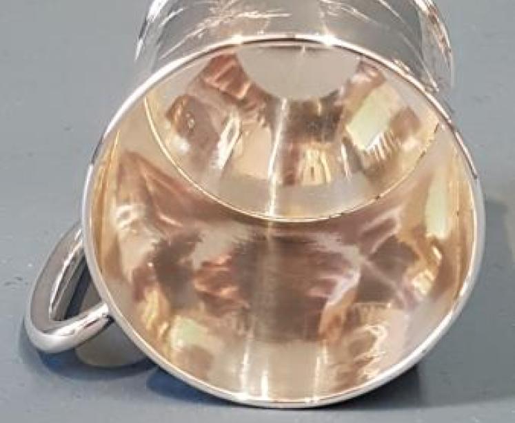 George V Engraved Silver Mug - Image 4