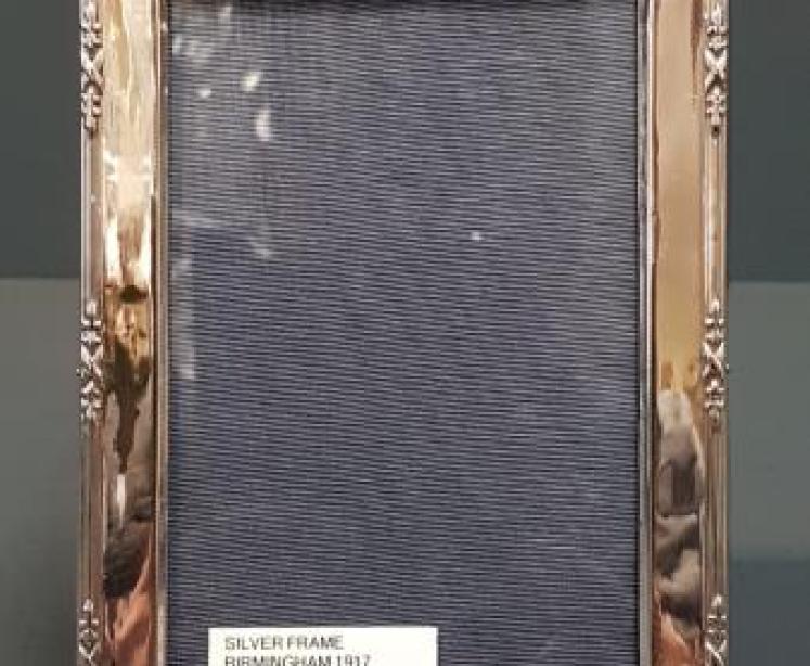 Silver Ribbon Boarder Photo Frame - Image 1