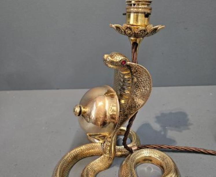Unusual Edwardian Serpent Table Lamp and Counter Bell - Image 6