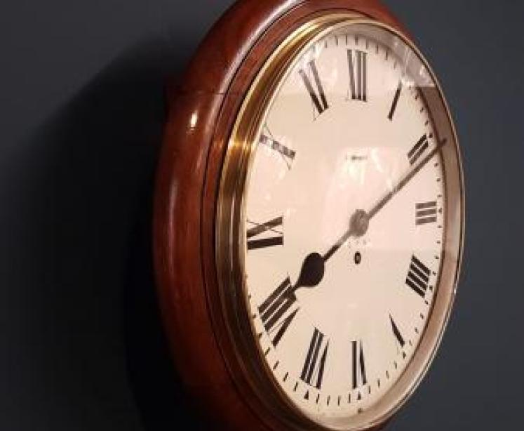 Edwardian Walnut Cased G.P.O. Dial Clock - Image 3