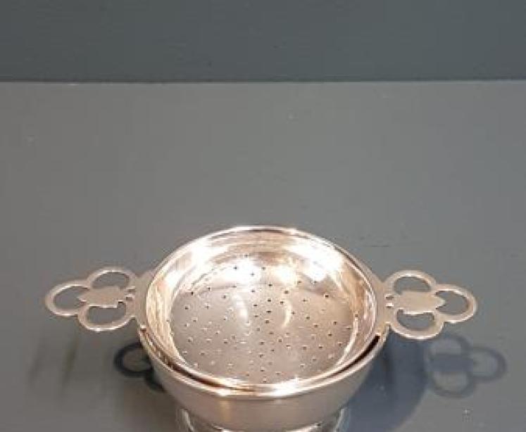 Silver Tea Strainer and Stand - Image 7