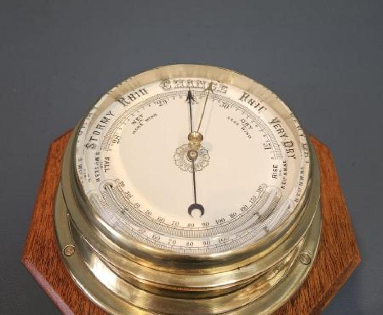 Outstanding Quality Marine Barometer with Crescent Thermometer - Image 2