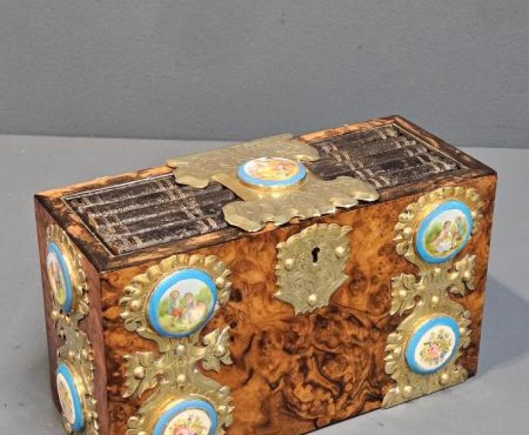 Victorian Burr Walnut Journal Box - Image 1