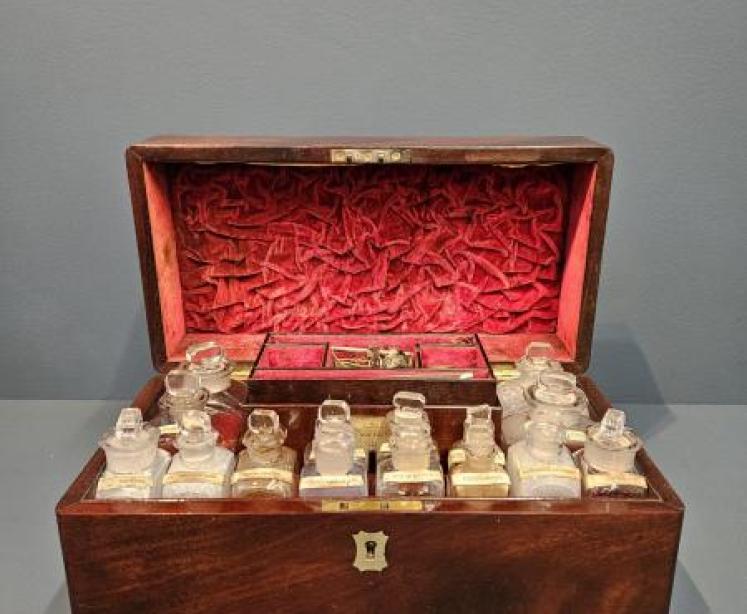 Victorian Mahogany Apothecary Box - Image 6