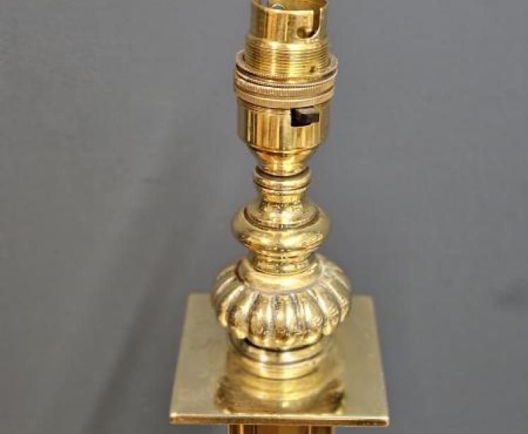 Edwardian Brass Rise and Fall Standard Lamp - Image 2