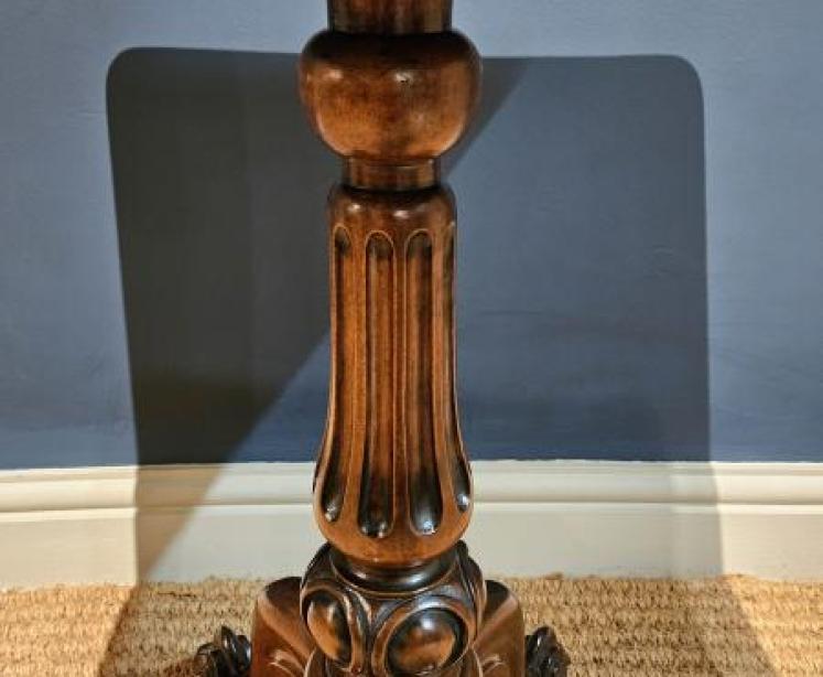 Early Victorian Burr Walnut Occasional Table - Image 4