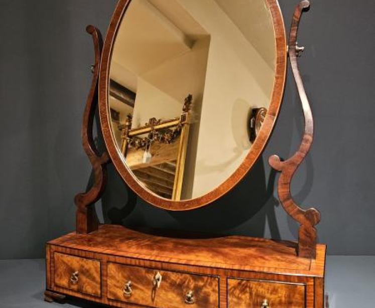Georgian Mahogany Toilet Mirror - Image 3
