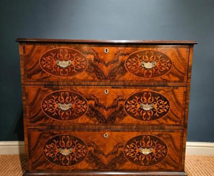 Superb Victorian Marquetry Walnut Chest of Drawers - Image 2